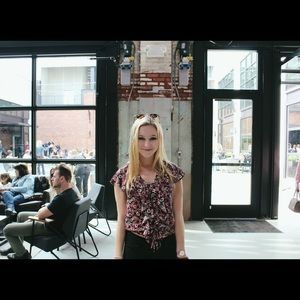 Meet your Posher, Kellie